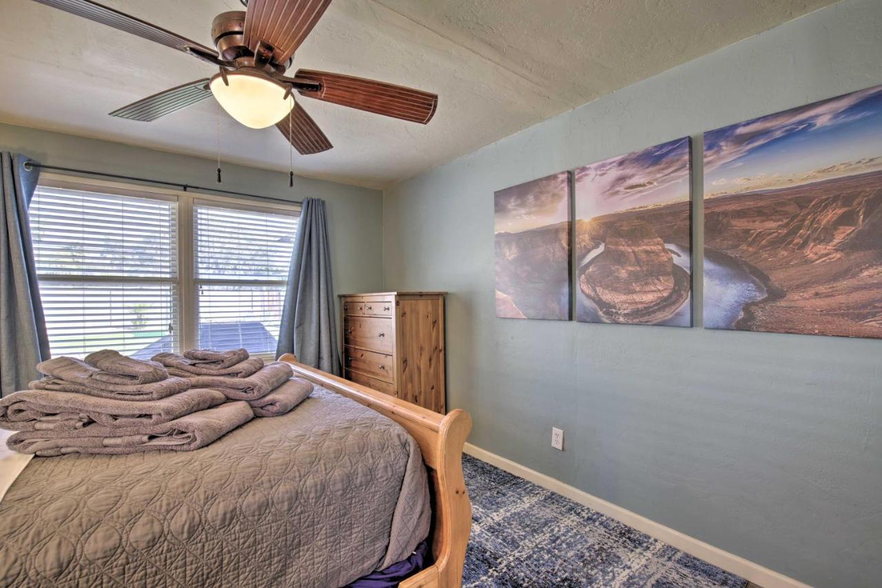 Central Phoenix Cottage With Private Yard! Exterior photo